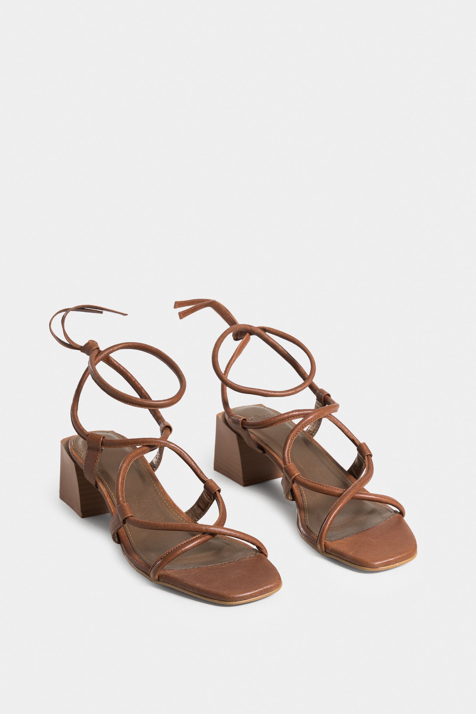 Women’s Caletea Heeled Sandal in Leather with Thin Straps