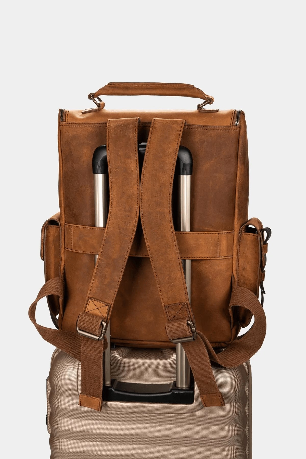 Archaeology Men's Backpack in Vintage Leather – Velez Artisan