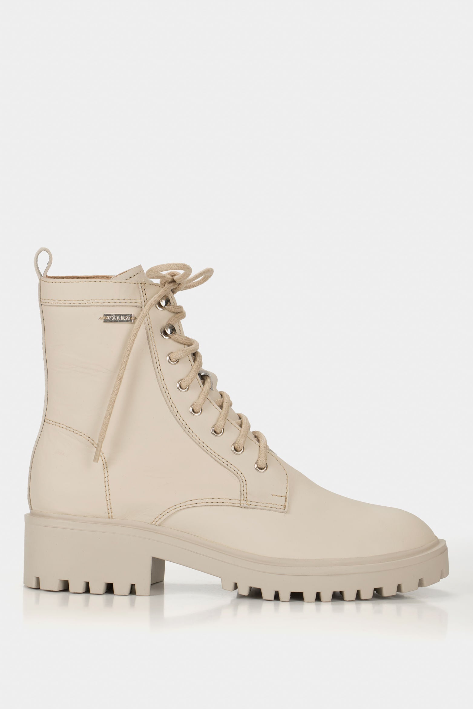Women’s Hacker Monochrome Flat Boots in Beige