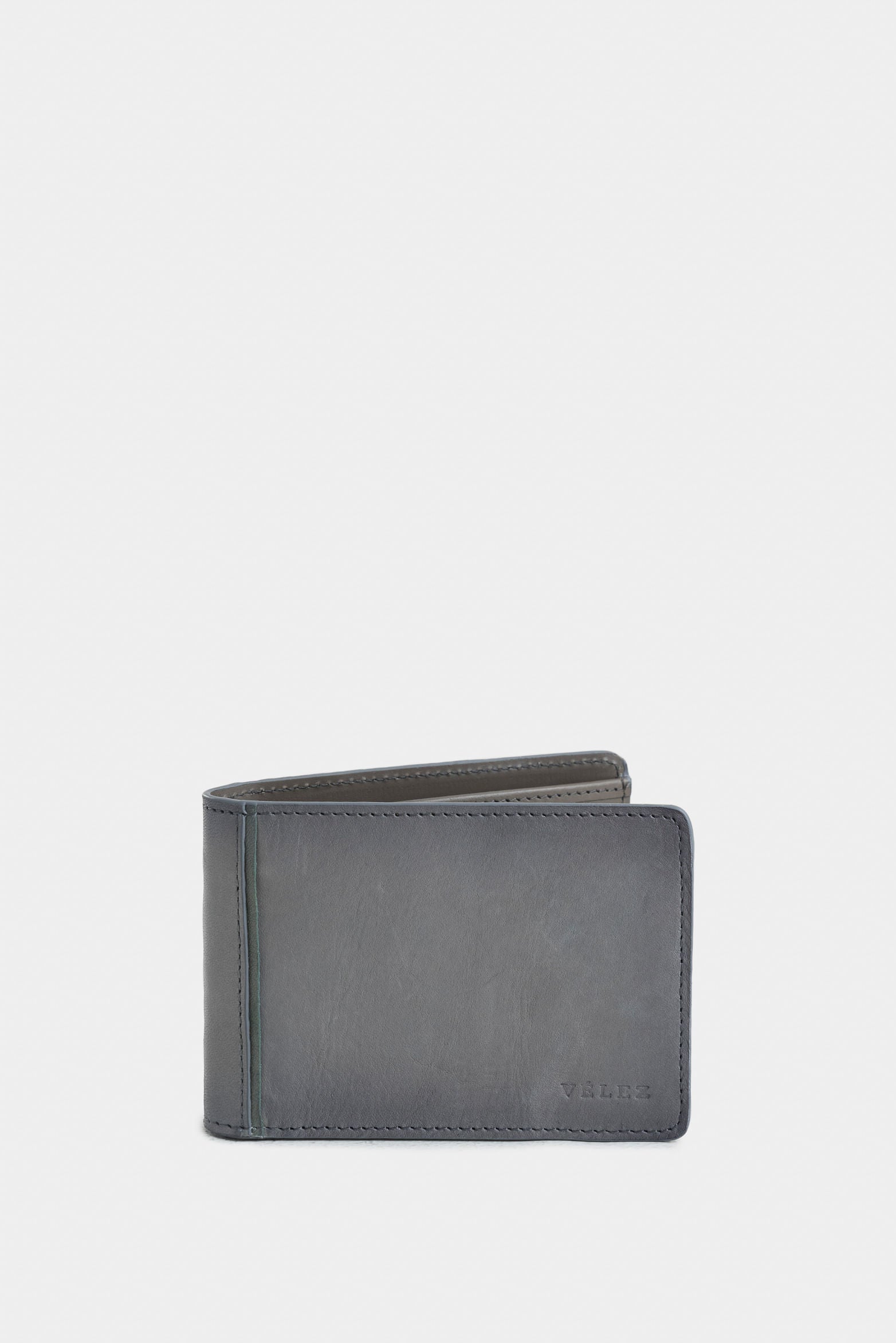 Loira Classic Silhouette Leather Wallet for Men