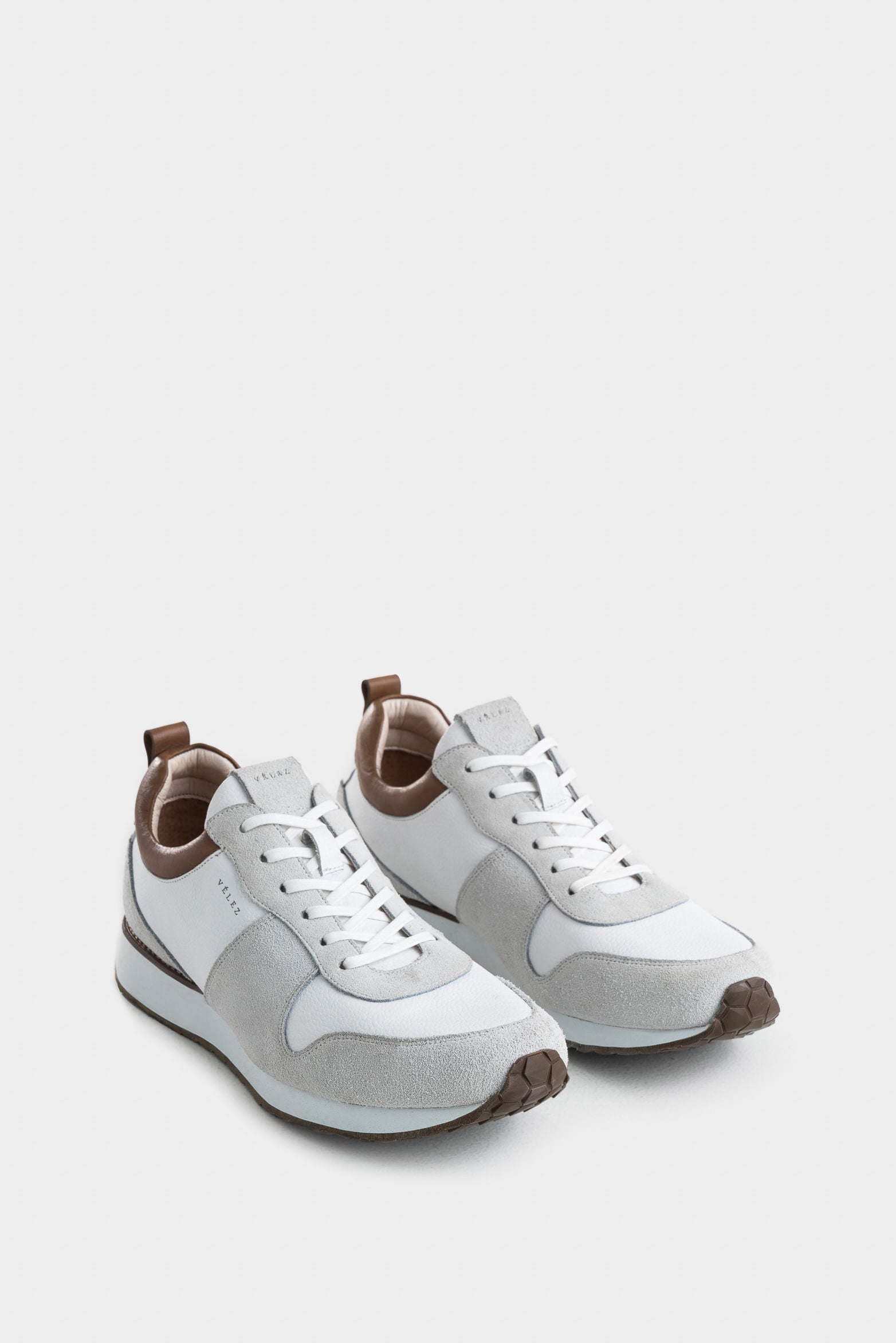 Coprin Smooth and Suede Leather Tennis Shoes for Men with Contrast Detail