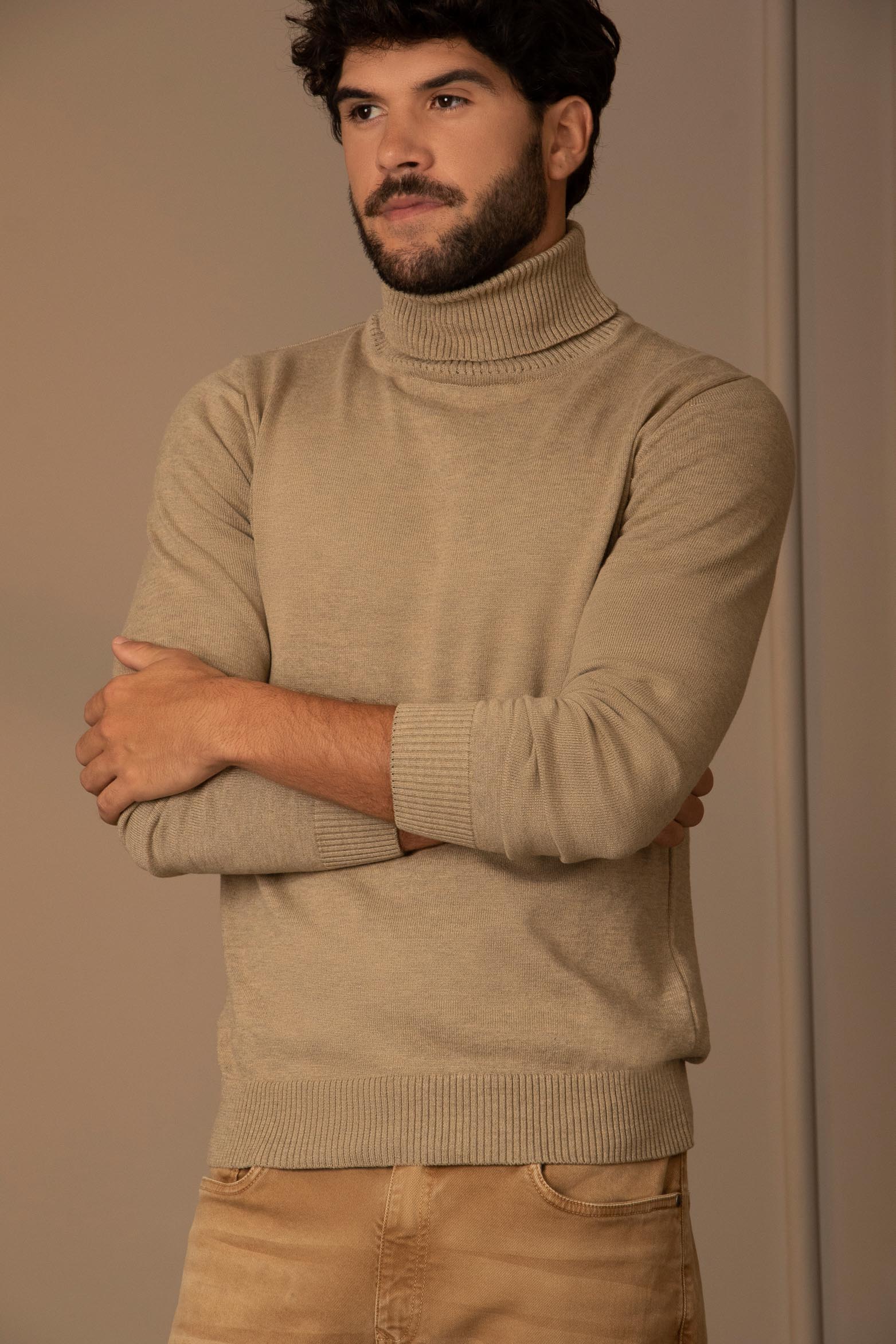 Men’s Combai Turtleneck Sweater in Sand