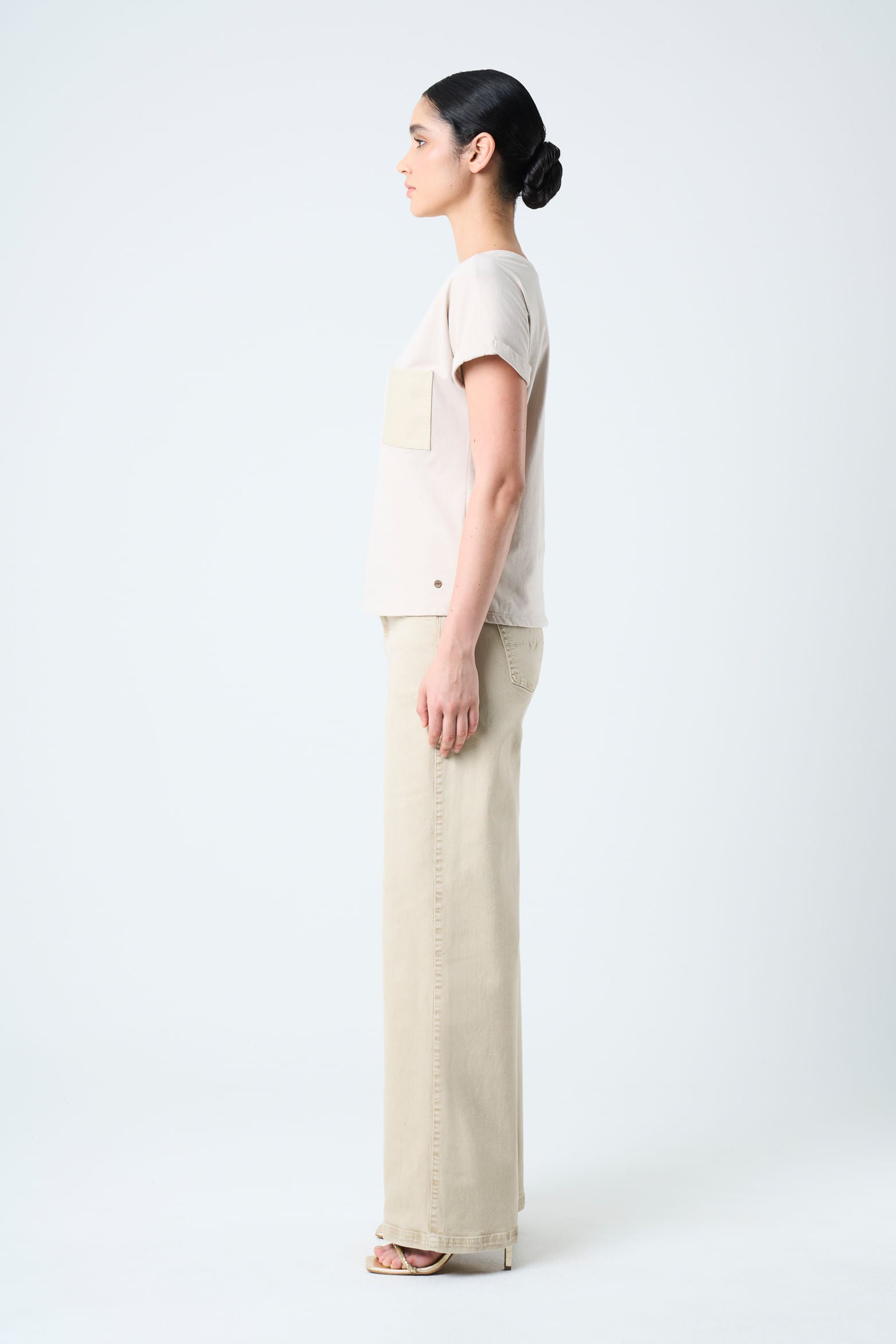 Short Sleeve T Shirt Leather Pocket