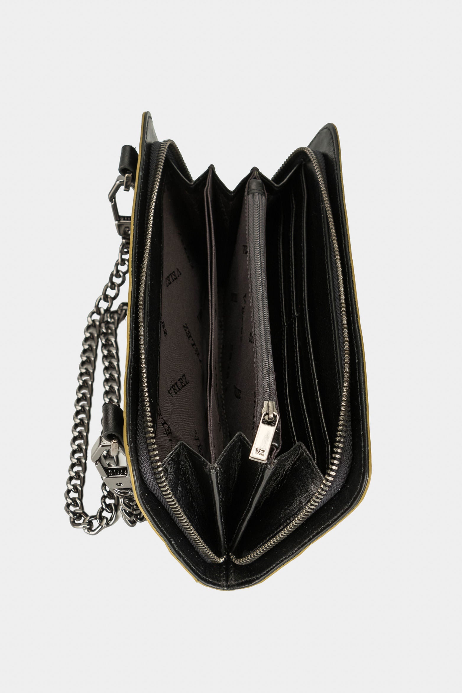 Women’s Parbat Accordion Wallet in Leather with Perforated Detail