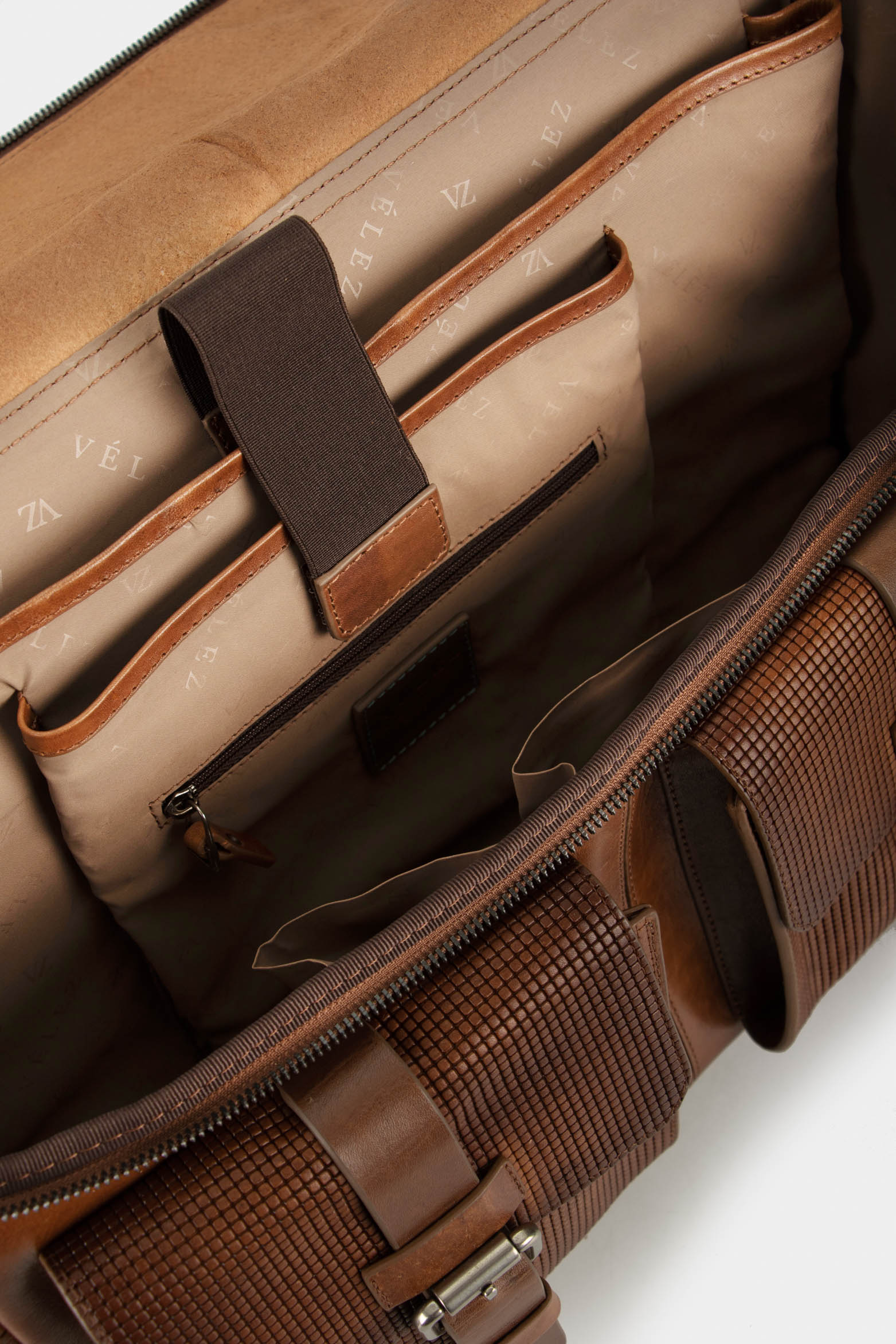 パリファク New Archeology Portable Leather Briefcase in Honey – Velez Artisan