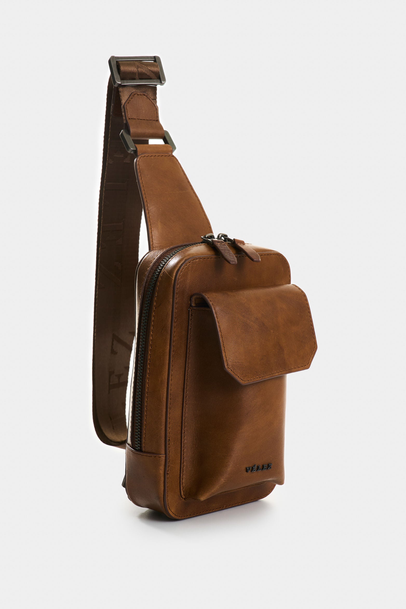 Lyra Men's Waxed Effect Leather Hands-Free Bag