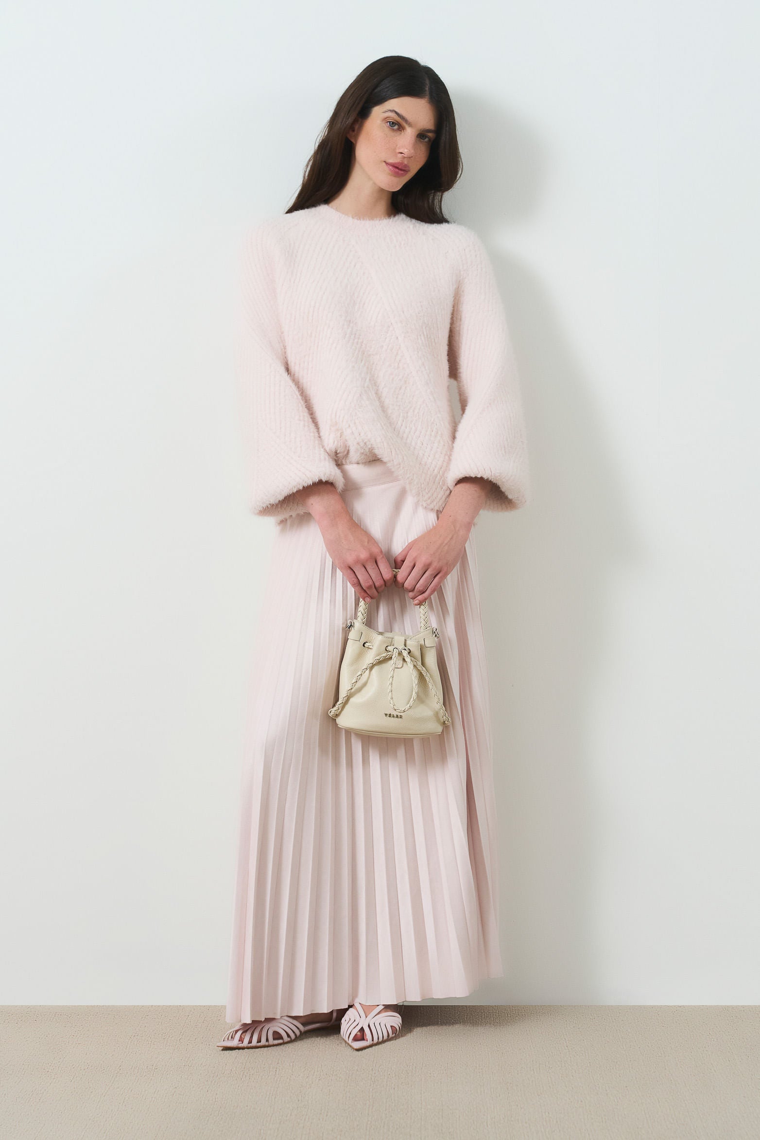 Alma pleated skirt for women in knit fabric