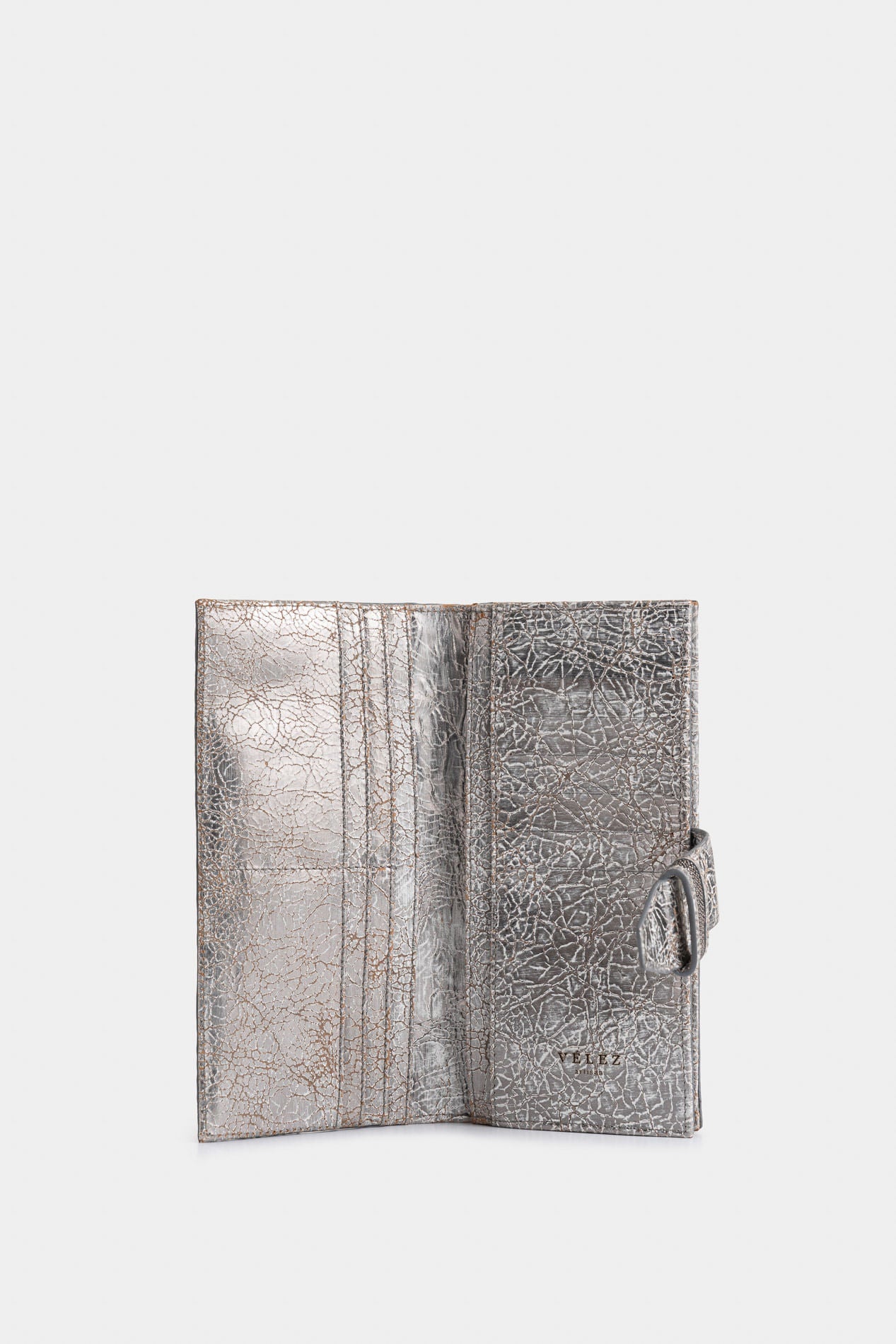 Ibiza Folia Leather Checkbook Holder for Women with Removable Chain