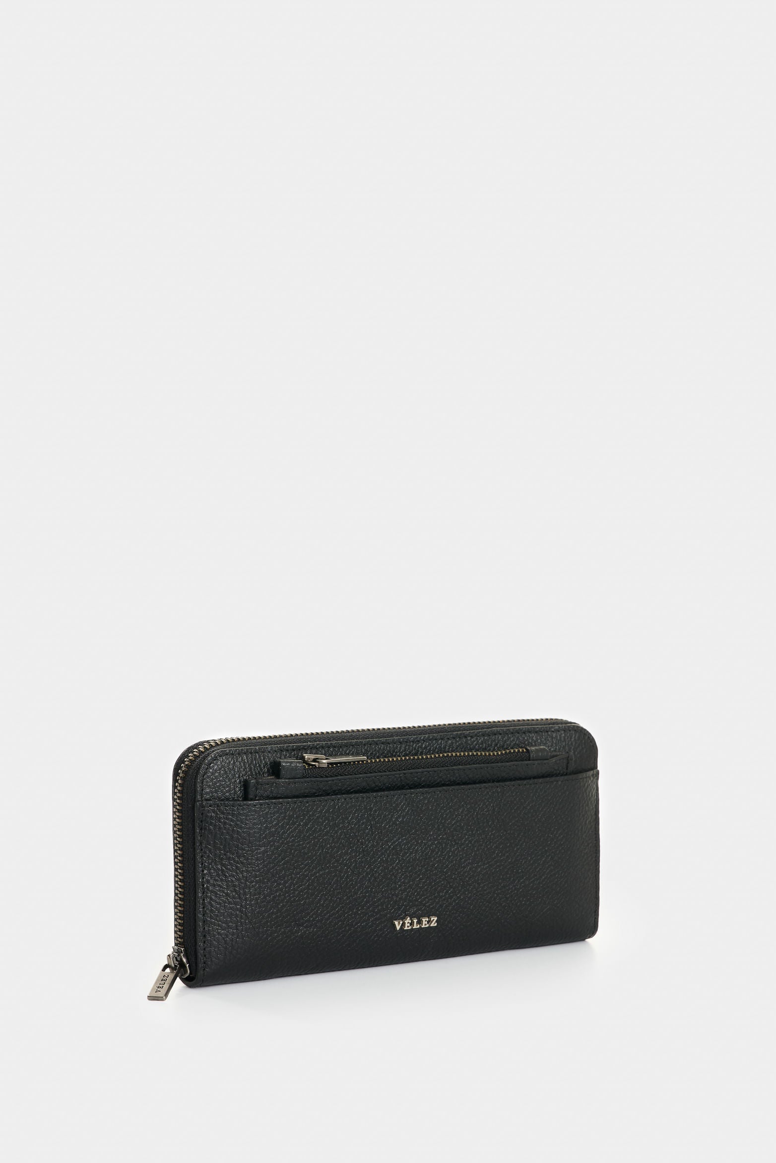 Women’s Esmeralda Leather Checkbook Wallet