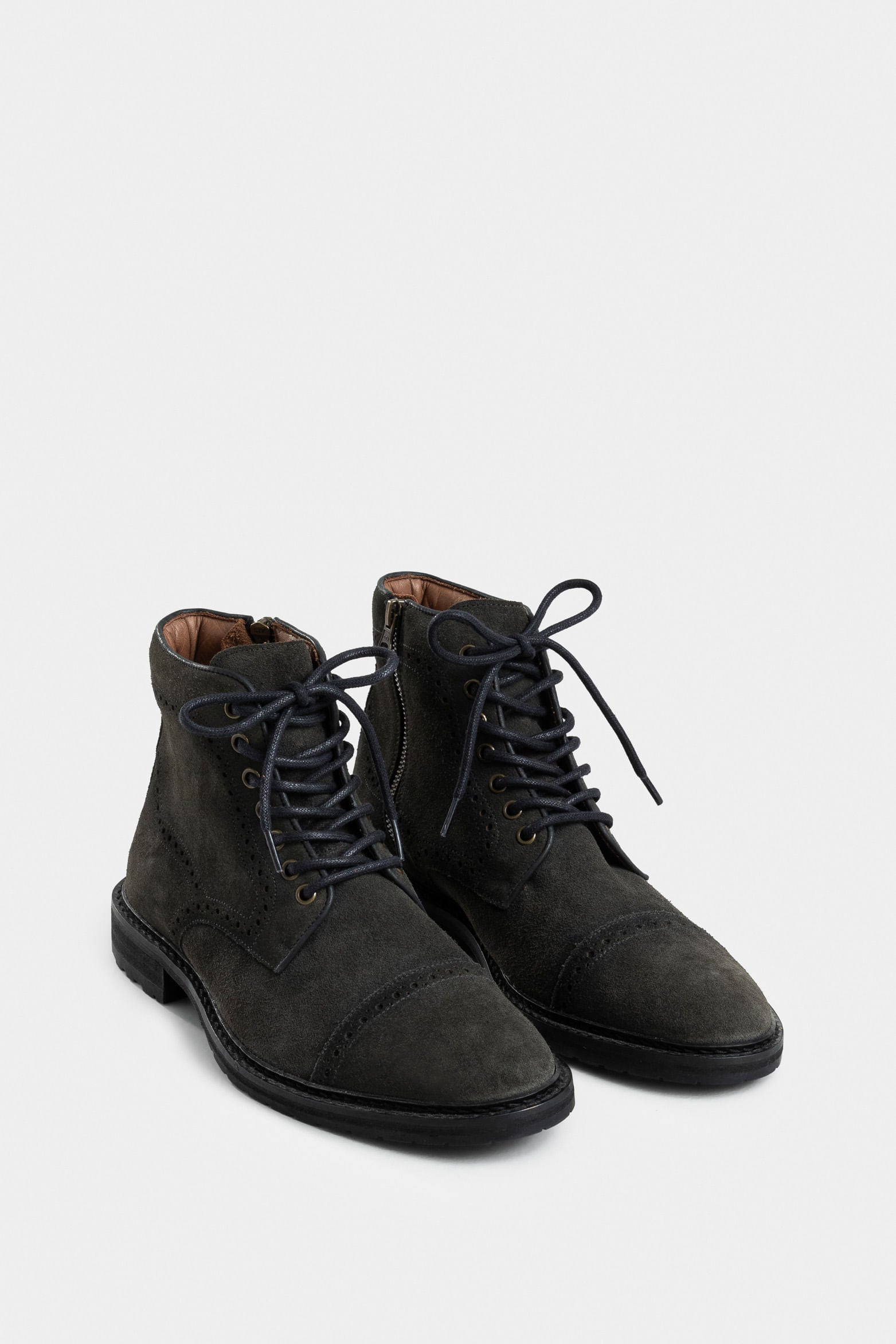 Estepa 2 Leather Boots for Men with Chipped Detail