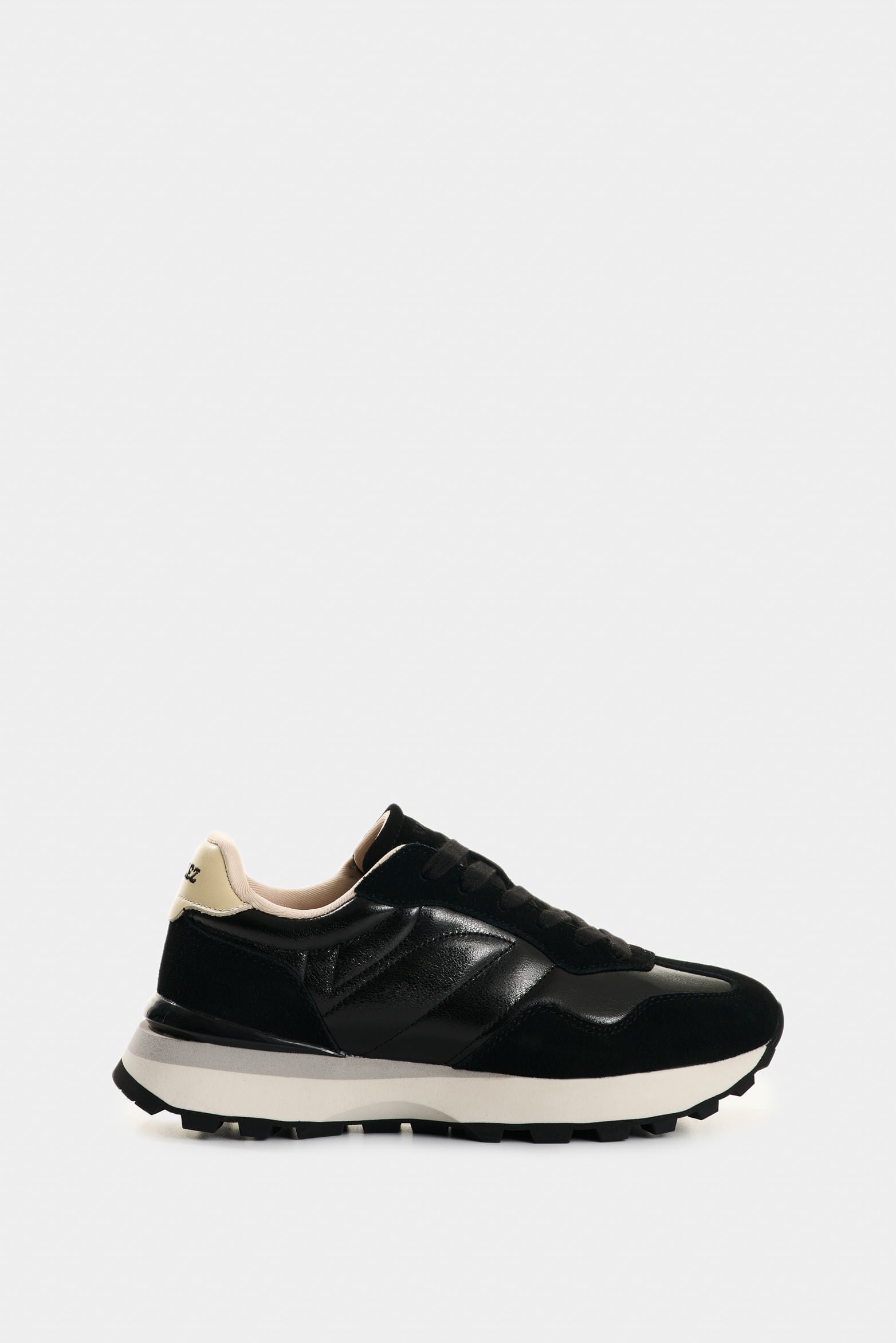 Sahara Leather Women's Sneakers with Foil Detail