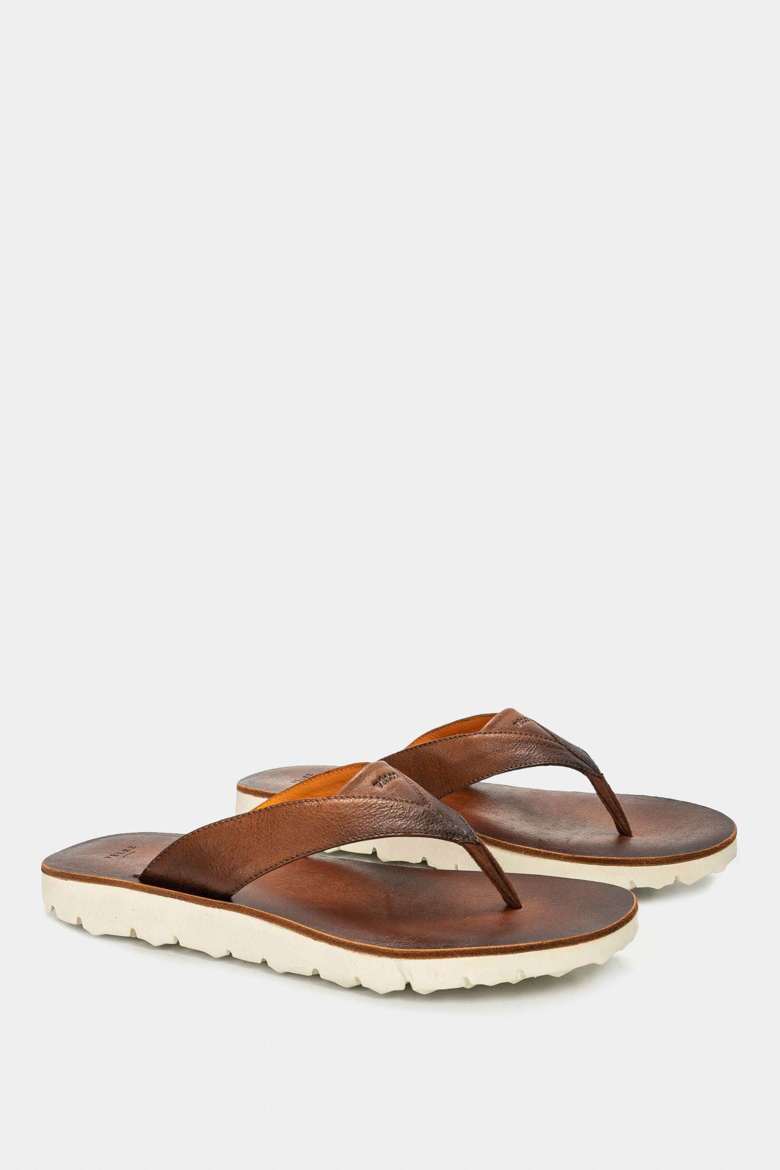 Men’s Rosemary Leather Sandal in Honey with Black Contrast