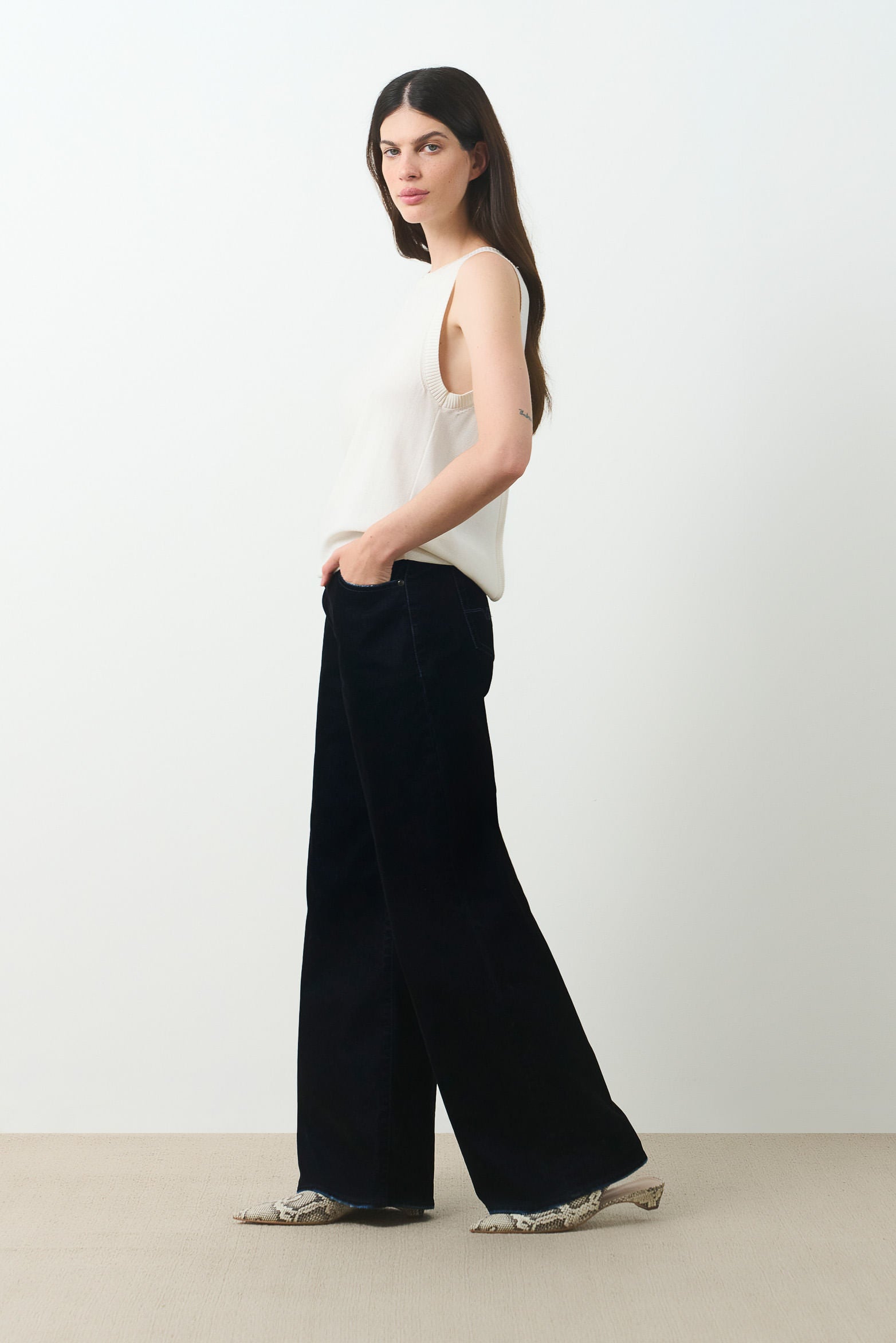 Velvet Straight-Leg Jeans for Women