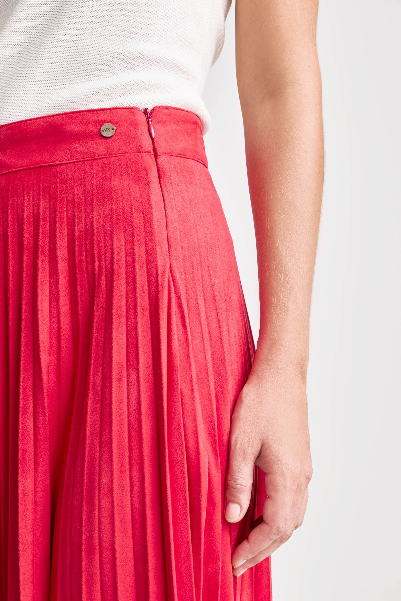 Alma Pleated Skirt in Textile for Women