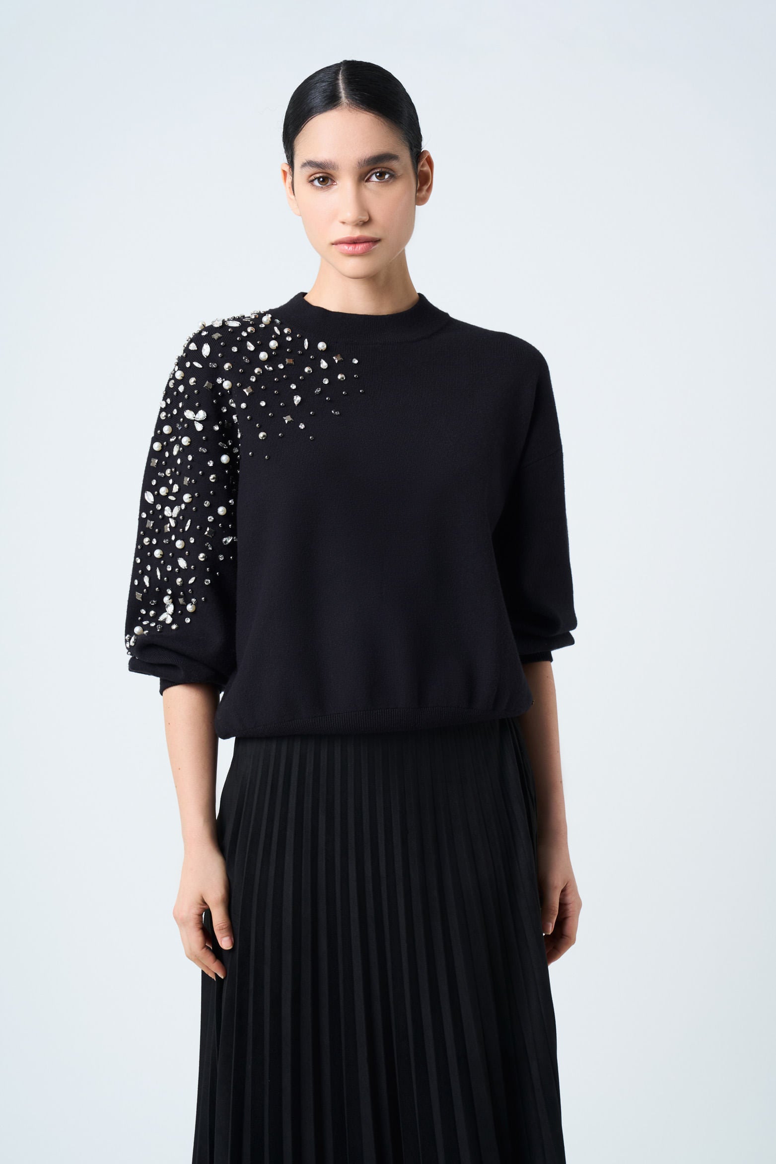 Ocaso knitted sweater for women with crystals