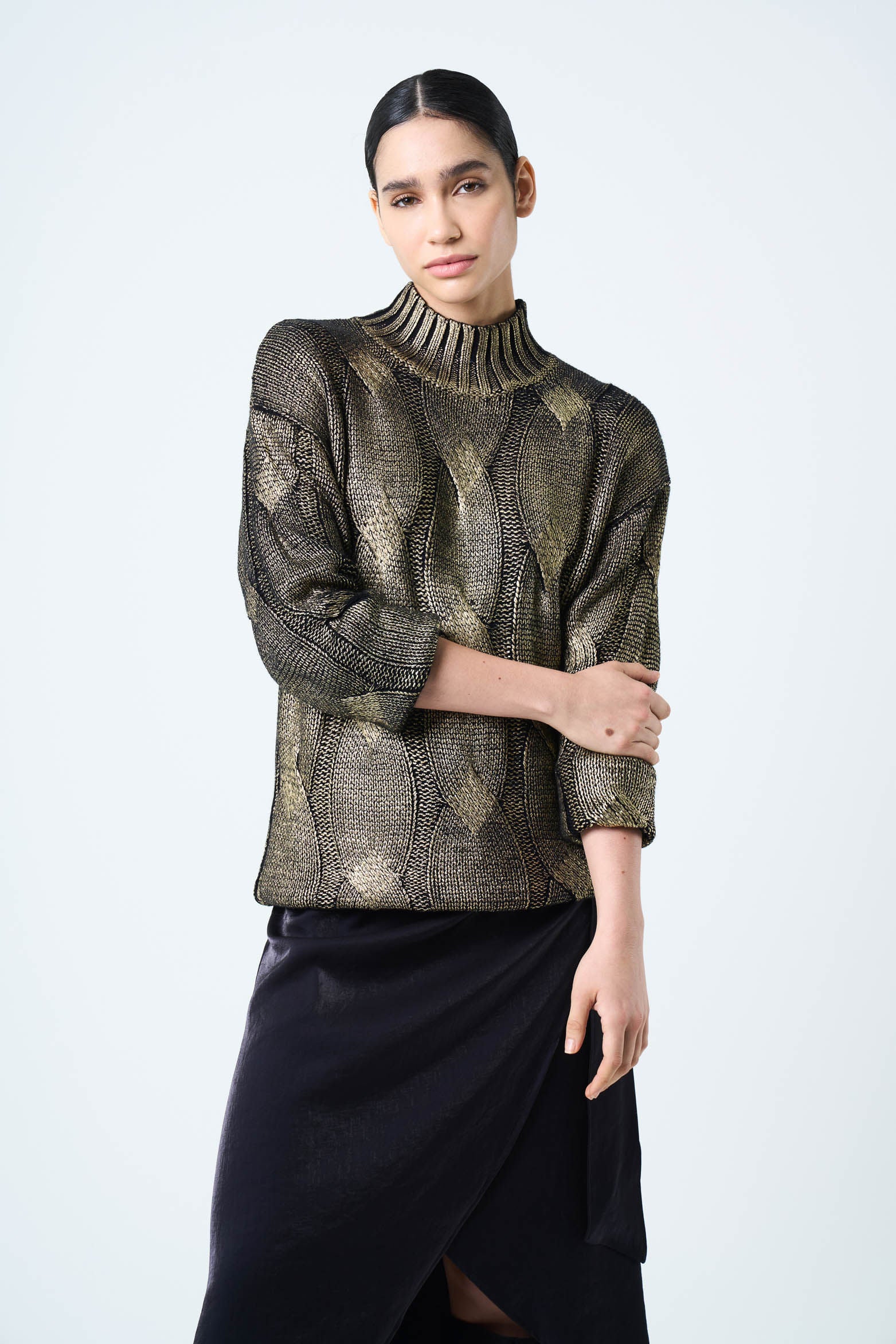 Rock rectilinear knit sweater for women with metallic effect