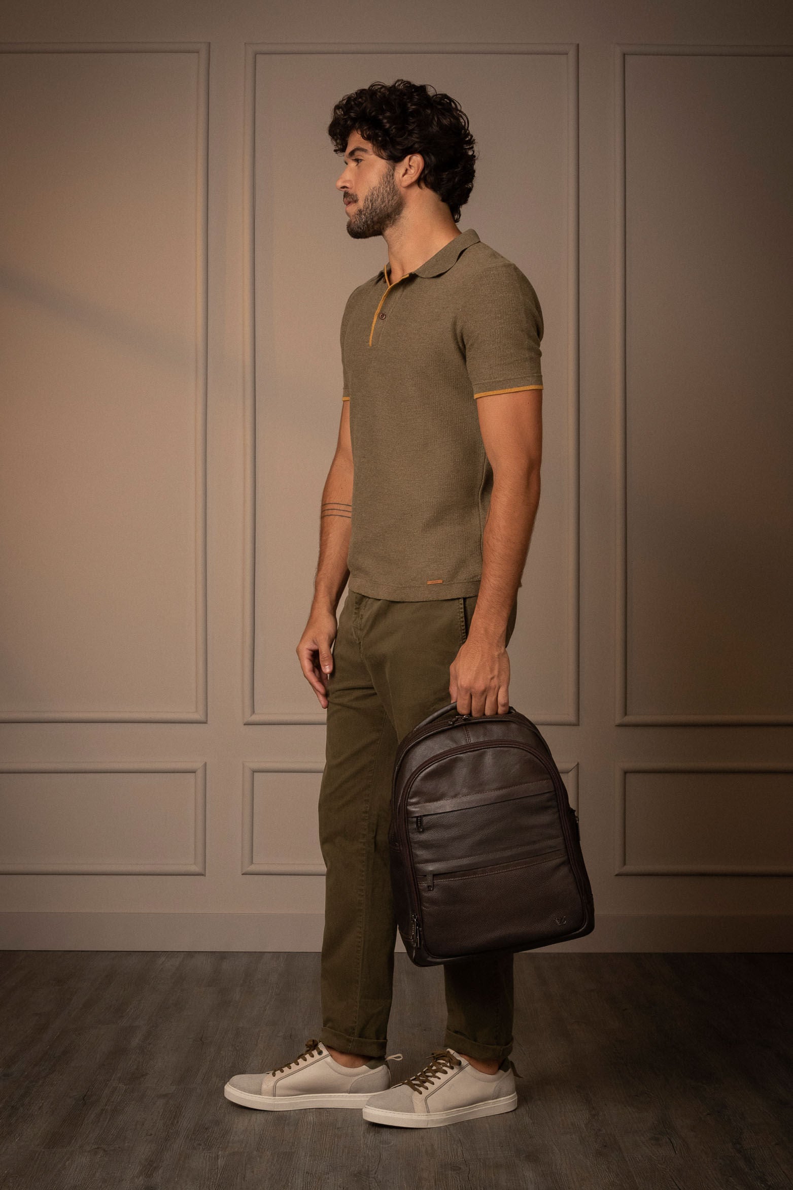 Men’s Multifunctional Backpack in Water Resistant Smooth Brown Leather