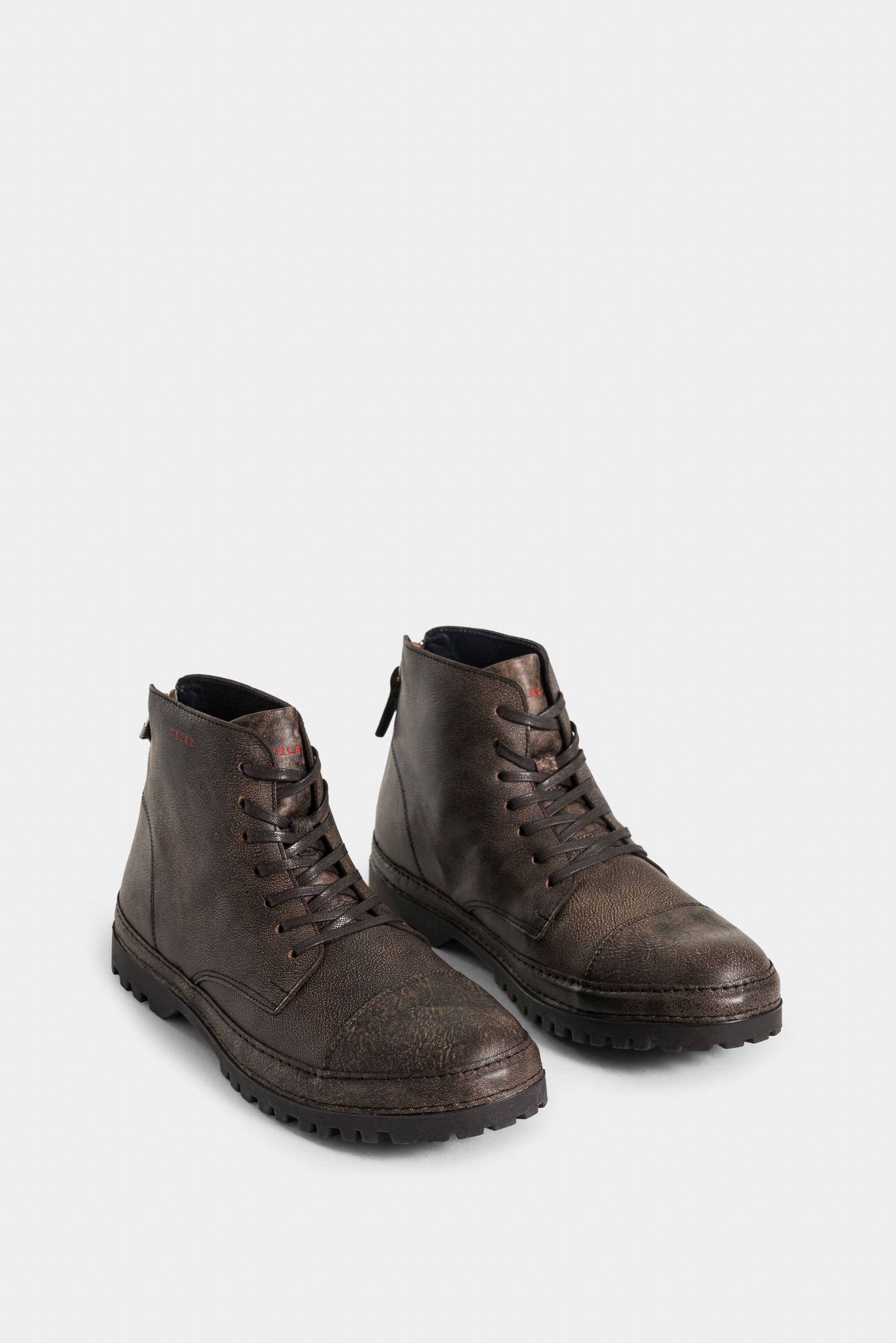 Men’s Leather Zipper Boots with Aged Finish