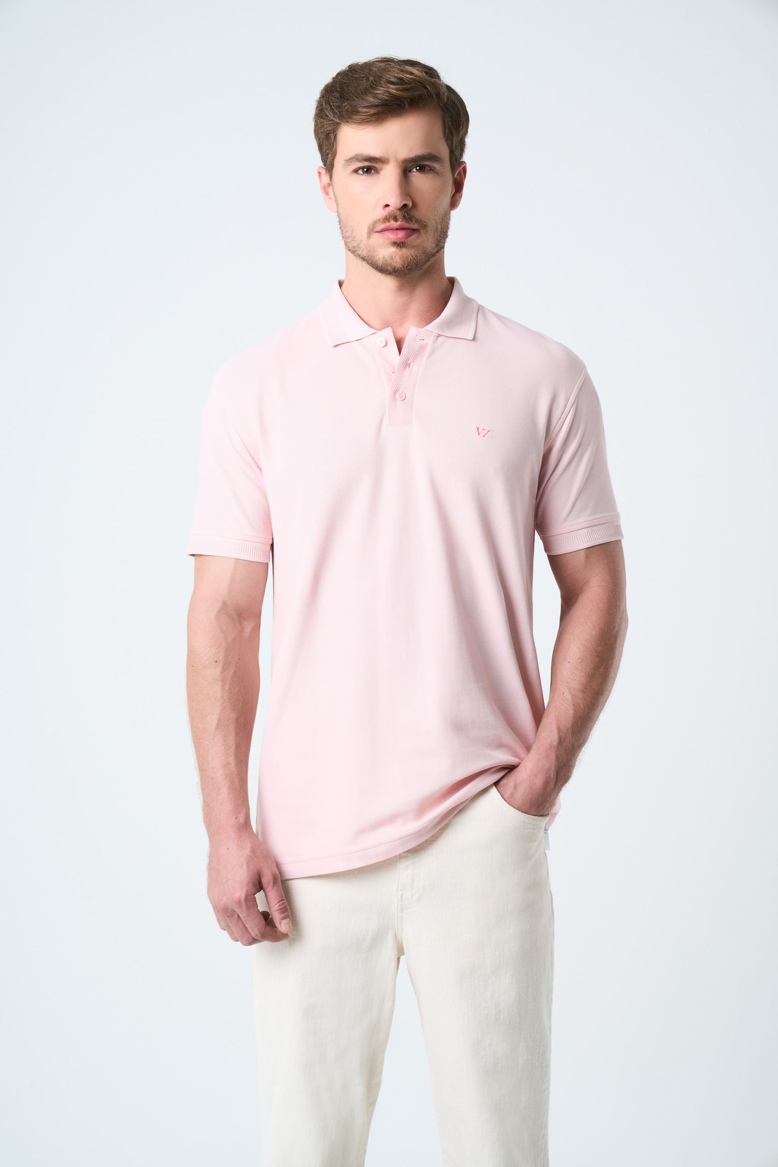 Semi-fit polo shirt for men with jacquard detail