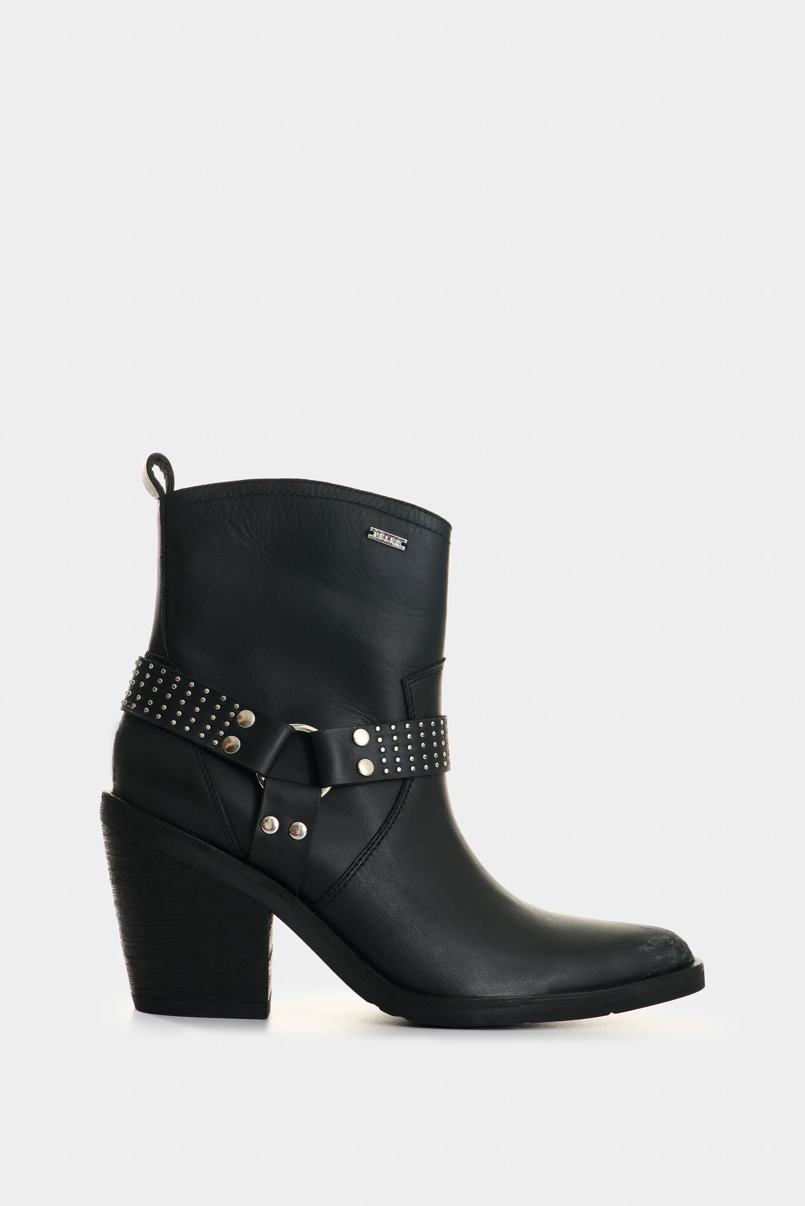 Elias Rustic Finish Leather Boots for Women