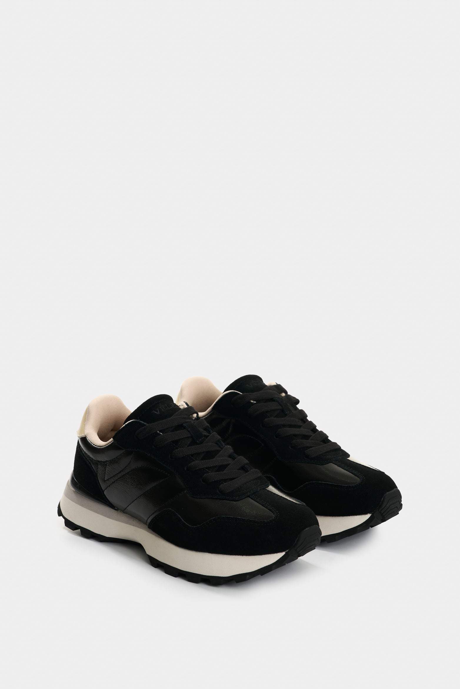 Sahara Leather Women's Sneakers with Foil Detail