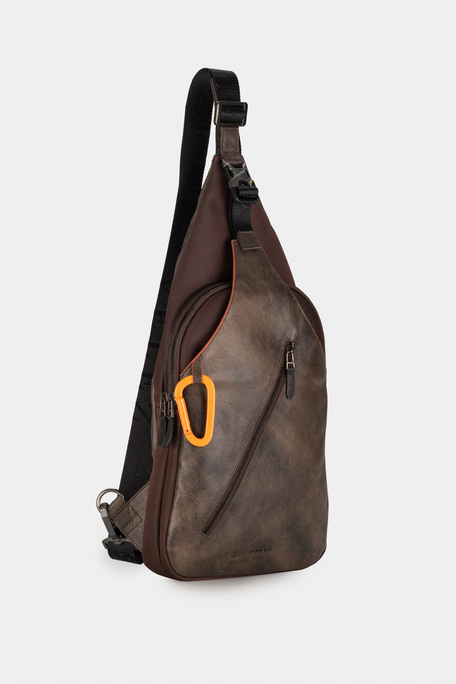 Men’s Pacify Multi-Compartment Leather Shoulder Bag