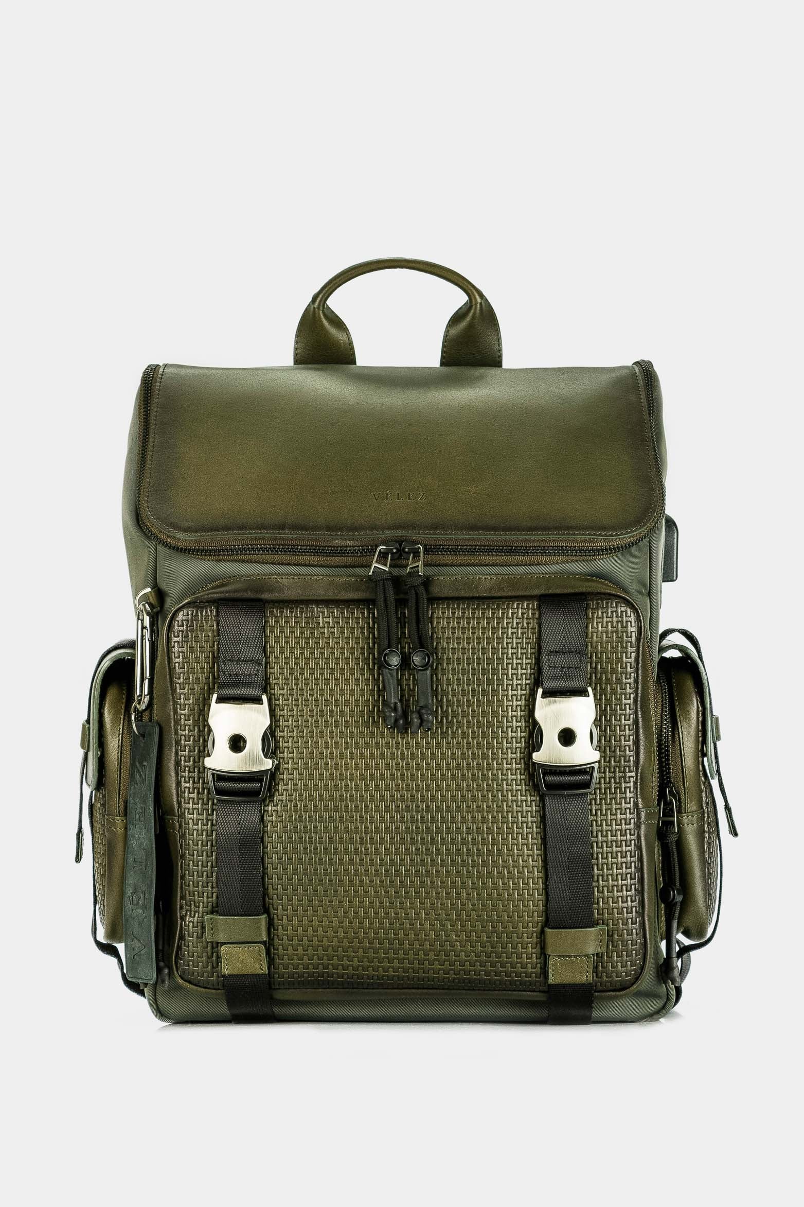 Mochila de cuero y lona de arqueología