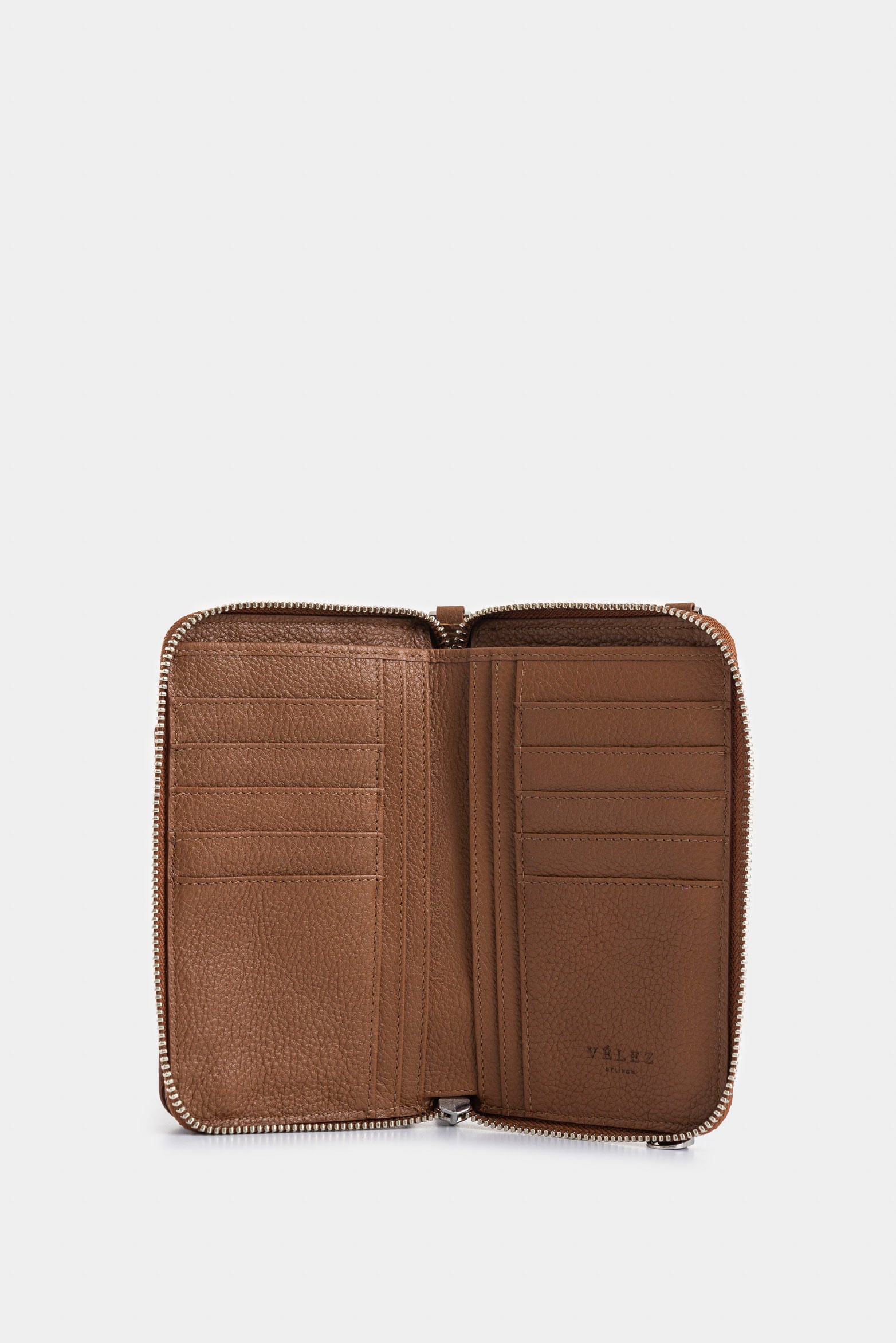 Ibiza Folia Leather Checkbook Holder for Women with Removable Chain