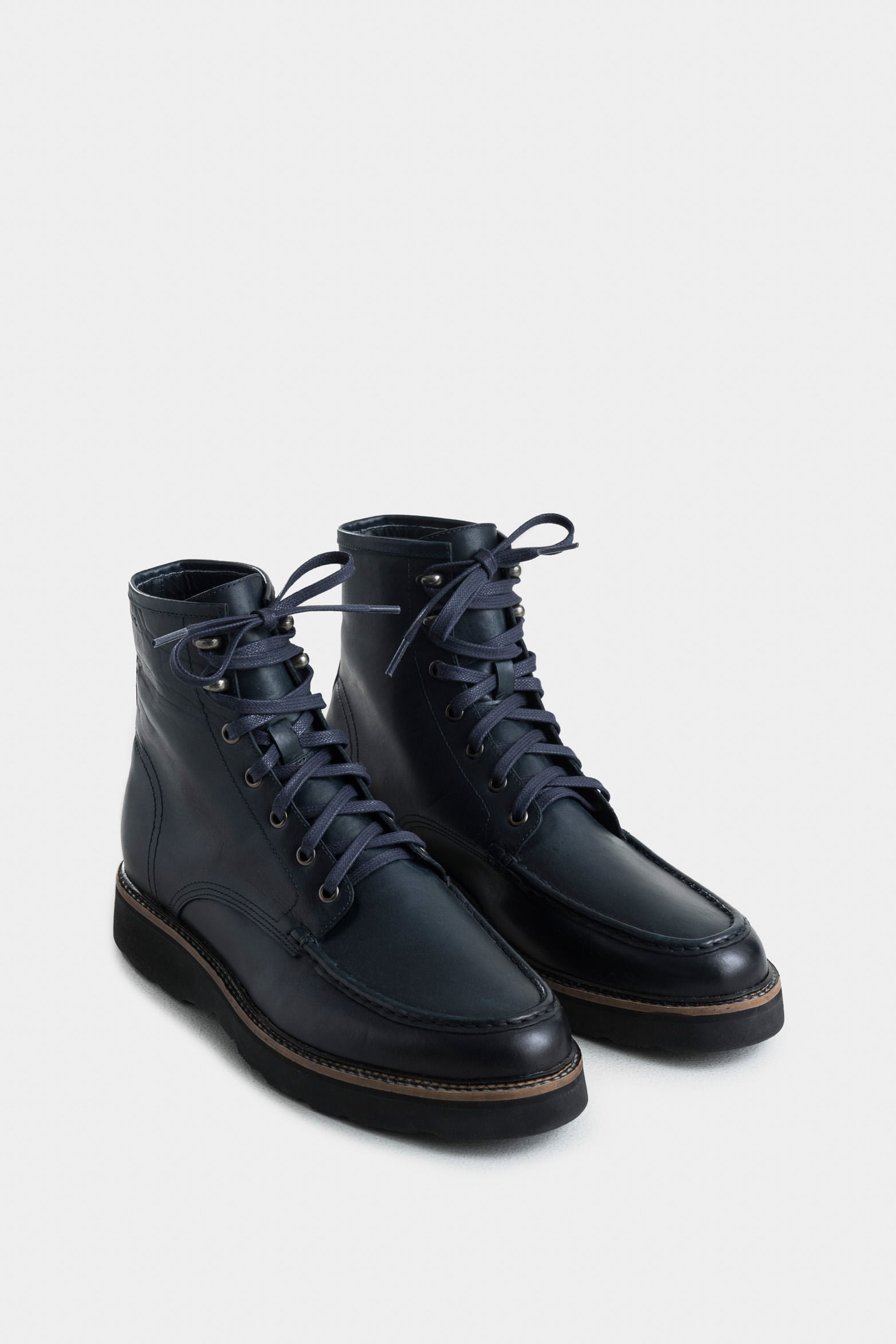 Men's Luster Leather Boots with Aged Effect