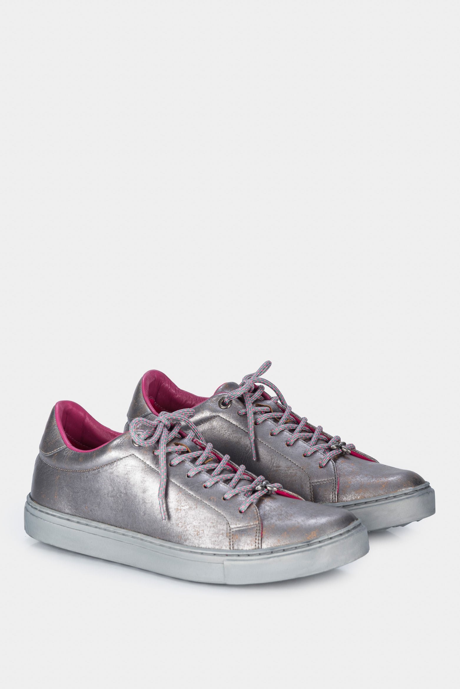 Women’s Oda Sneakers in Gunmetal Gray Metallized Leather
