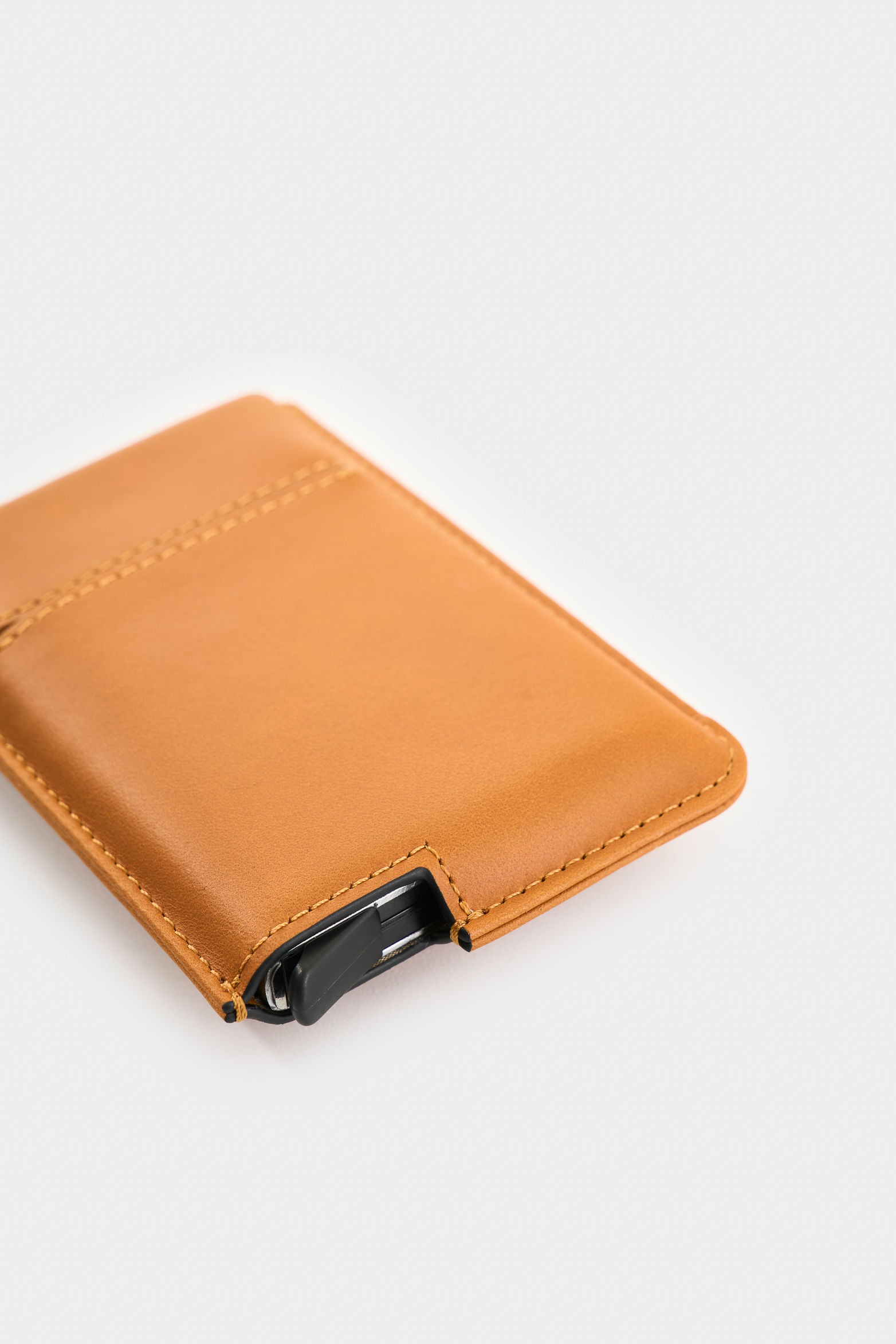 Miniwallet leather document holder for men