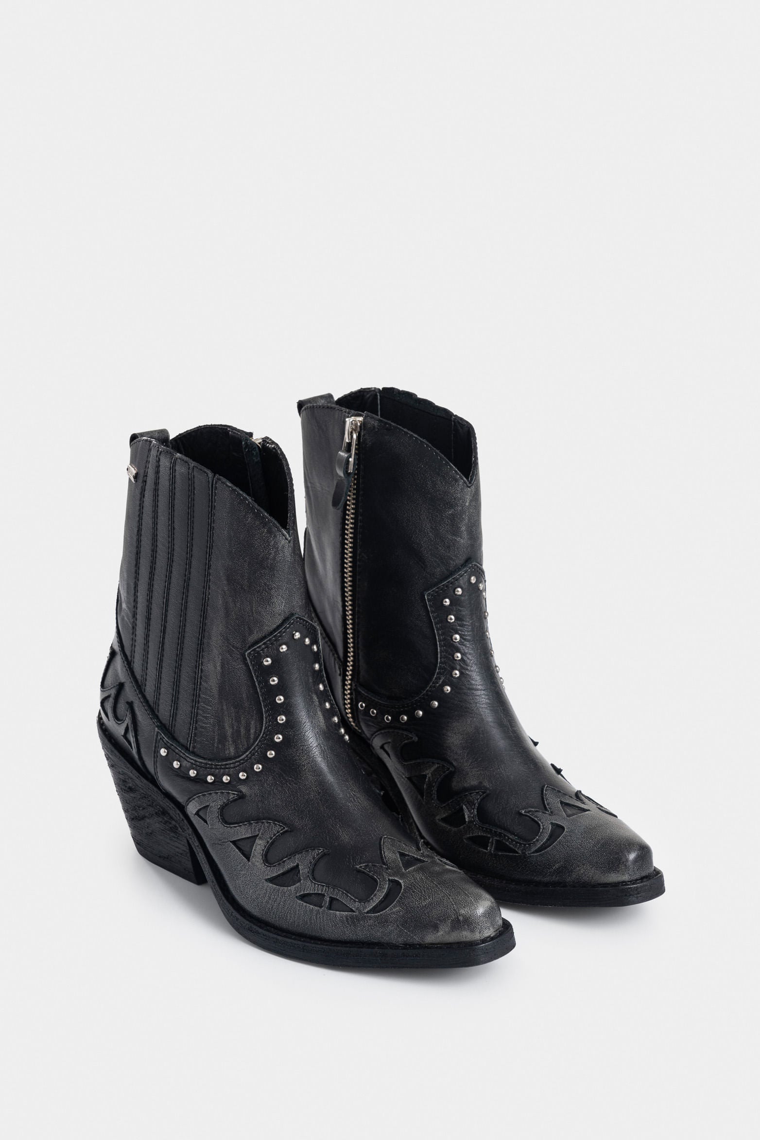 Namib Brush Off Leather Ankle Boots for Women with Studs
